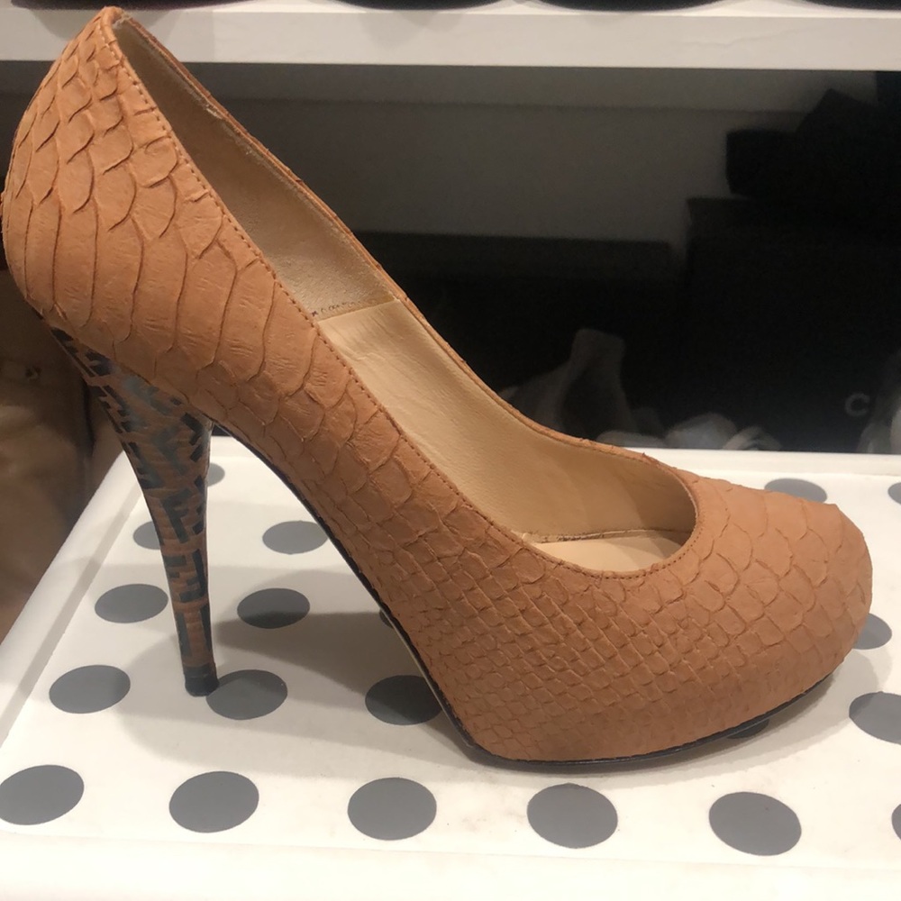 Fendi pumps - Picture 4 of 10